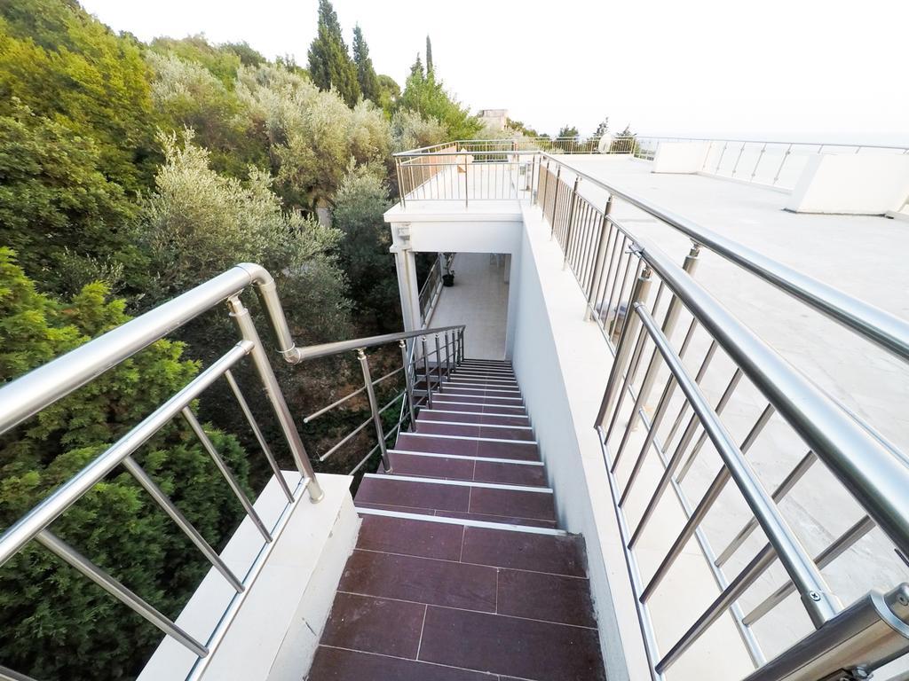 Apartment Superseaview Sutomore Quarto foto
